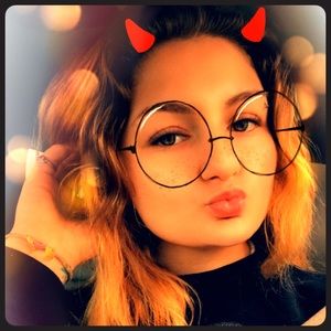 Meet your Posher, Sasha